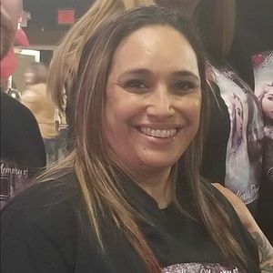 Meet your Posher, Leticia